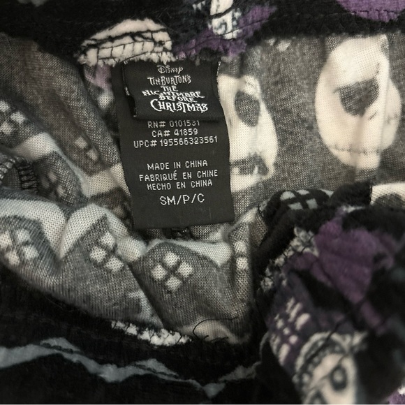 Disney Nightmare Before Christmas Top & Long Pajama Set Small Great Condition - Picture 5 of 5